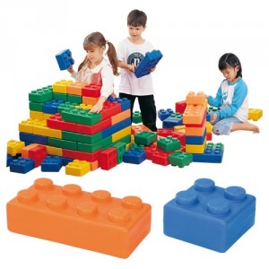 kids building